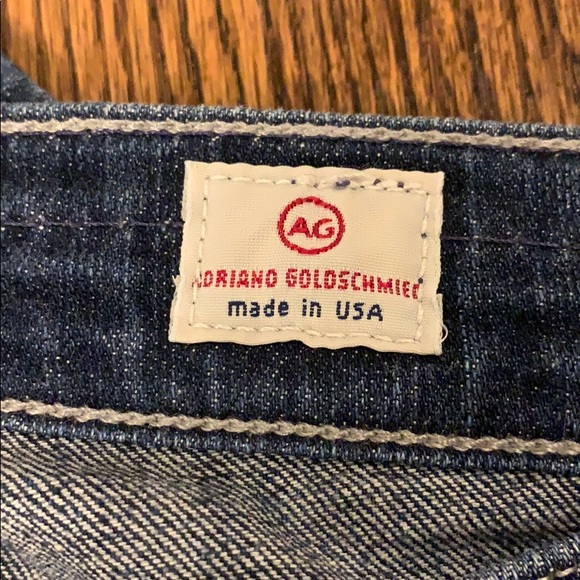 AG Tomboy Crop | Relaxed Straight Crop | size 25 - Picture 4 of 6